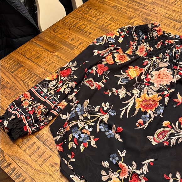 LOFT Paisley and Floral Print Long Sleeve Blouse Smocked Women's Small - Picture 7 of 13